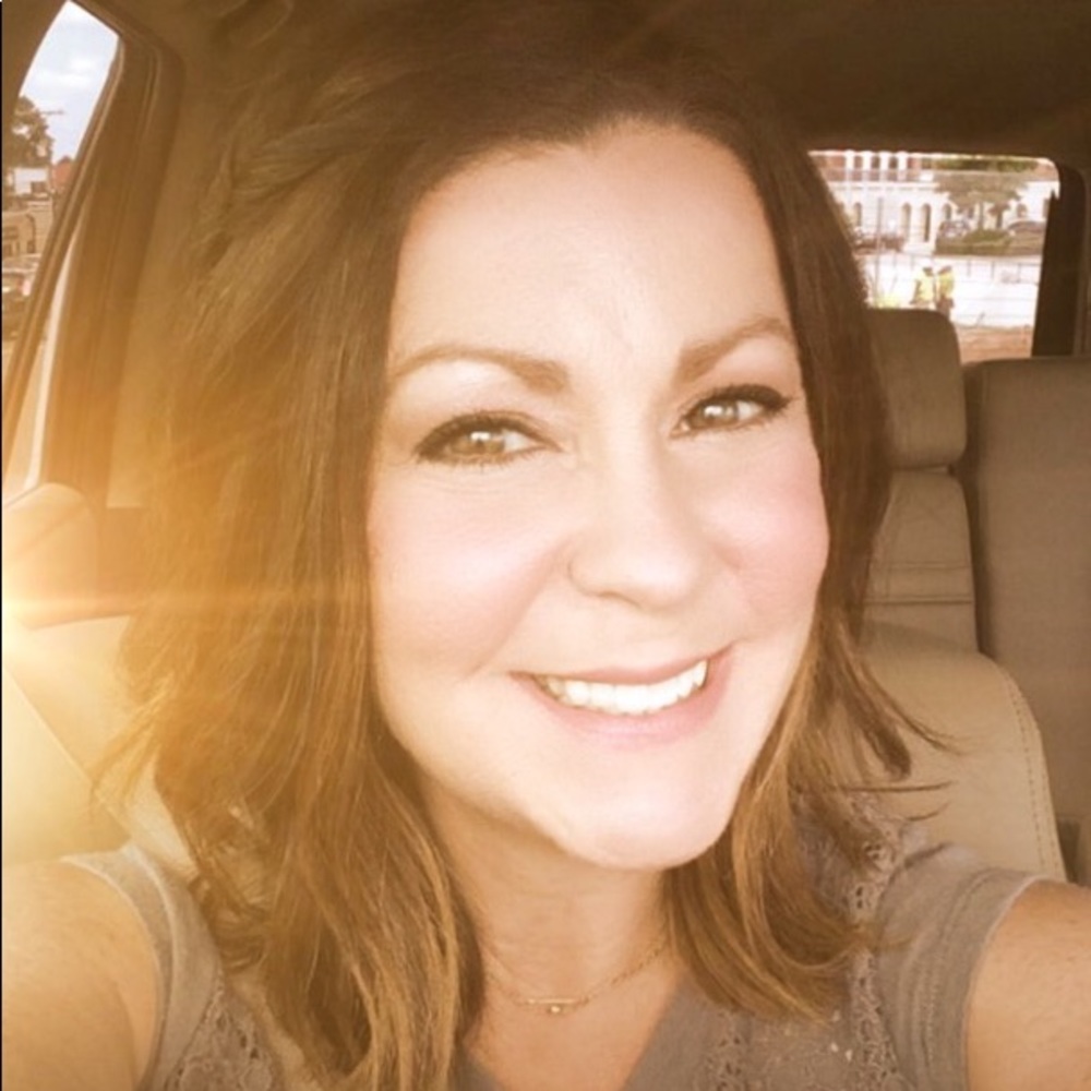 Meet your Posher, Carrie